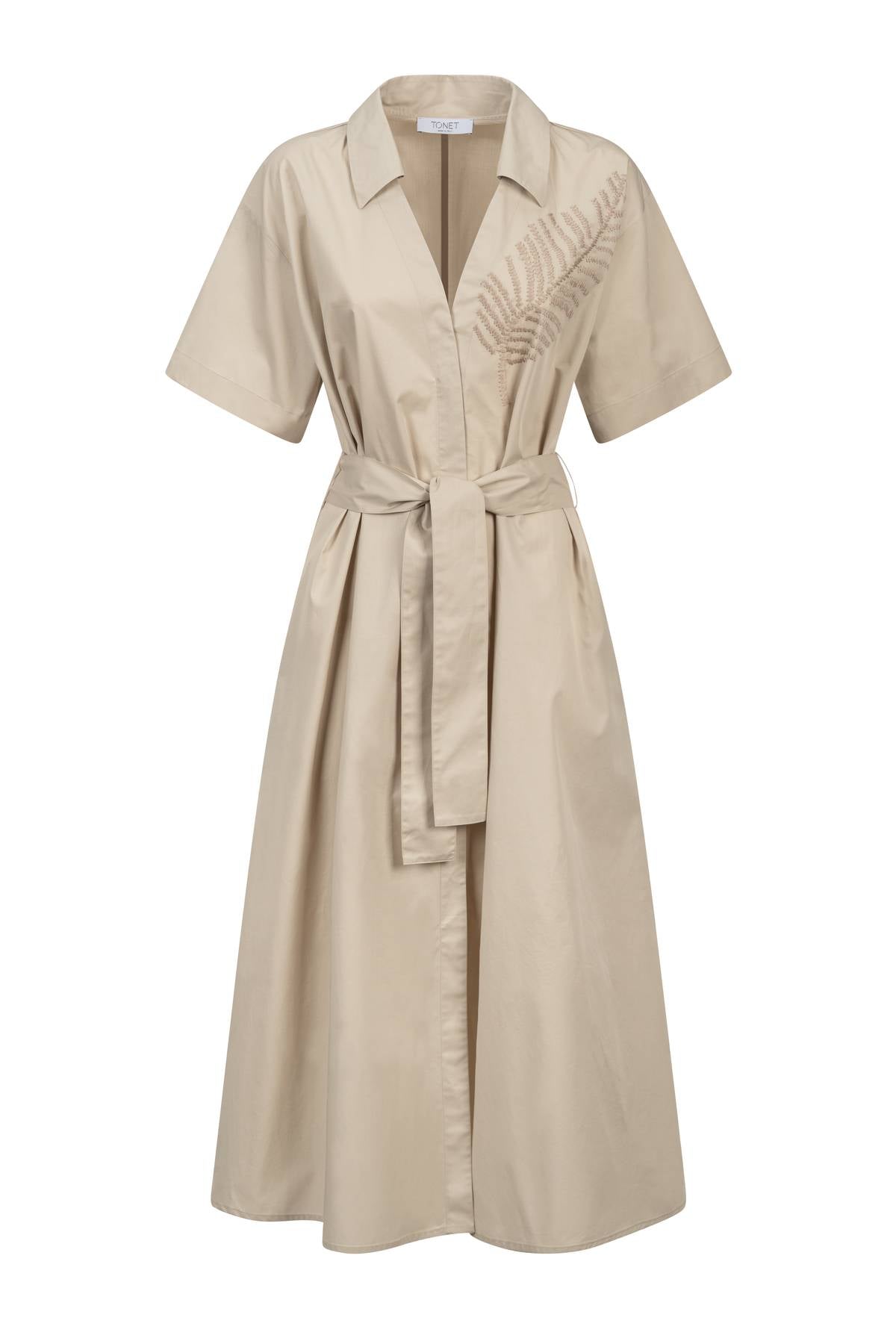 TONET Raffinato abito in popeline di cotone con ricamo a filo e paillettes. Collo a camicia, lunghezza media, cintura e mezza manica. Lusso Made in Italy