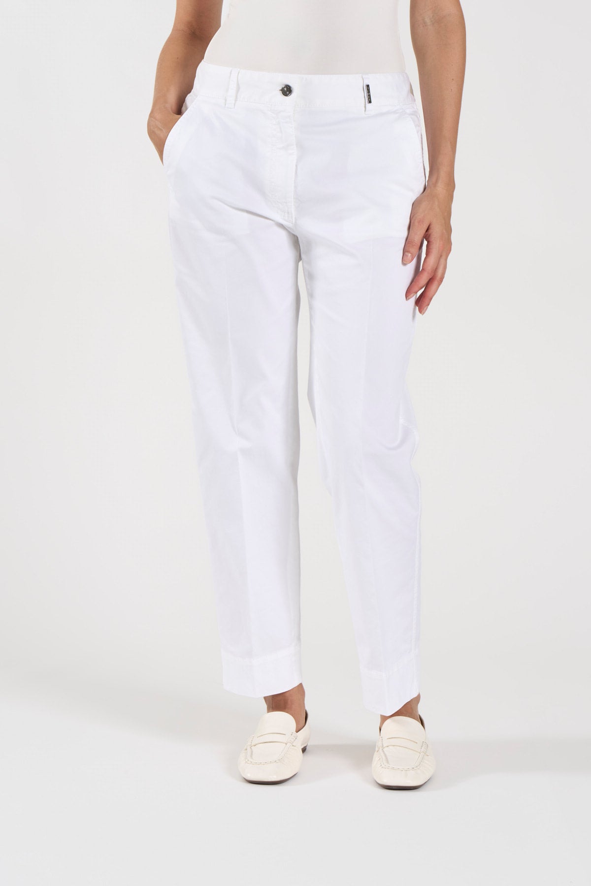 Pantalone N.Y. in gabardina di cotone