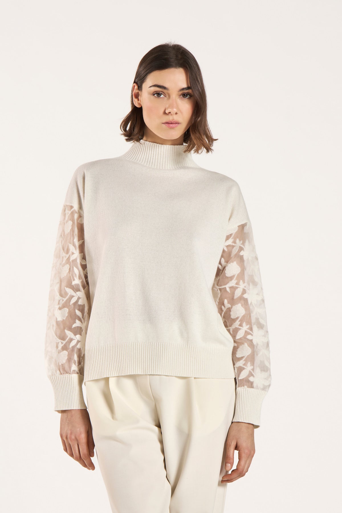 TONET Maglia donna bianco panna con maniche ricamate Made in Italy Lana Seta Cashmere